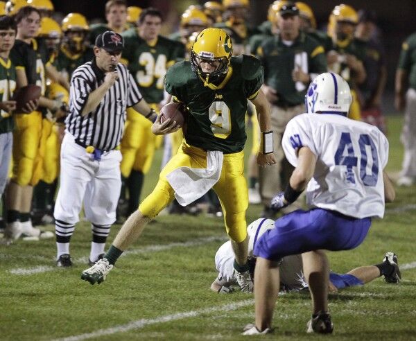 Gehlen Catholic plays Woodbury Central